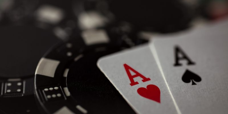 SV388_Những Hand Bài Trong Poker Cho Khởi Đầu Xanh Chín